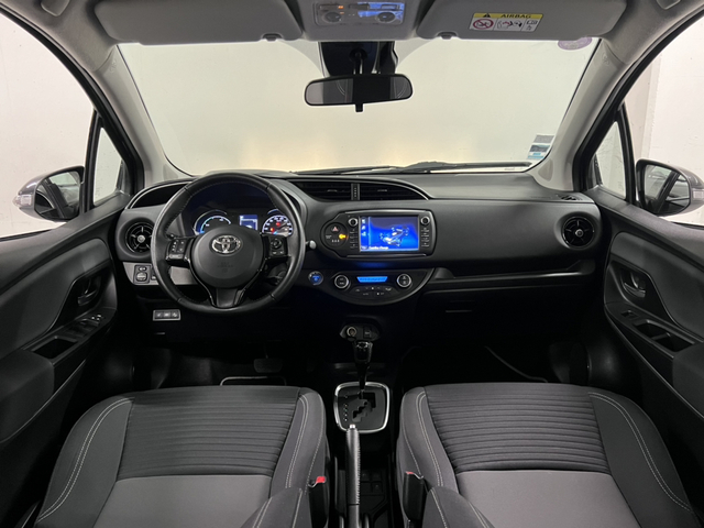 Toyota Toyota Yaris III HSD 100h Dynamic 5p