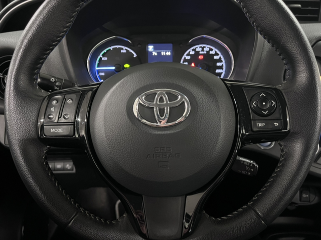 Toyota Toyota Yaris III HSD 100h Dynamic 5p