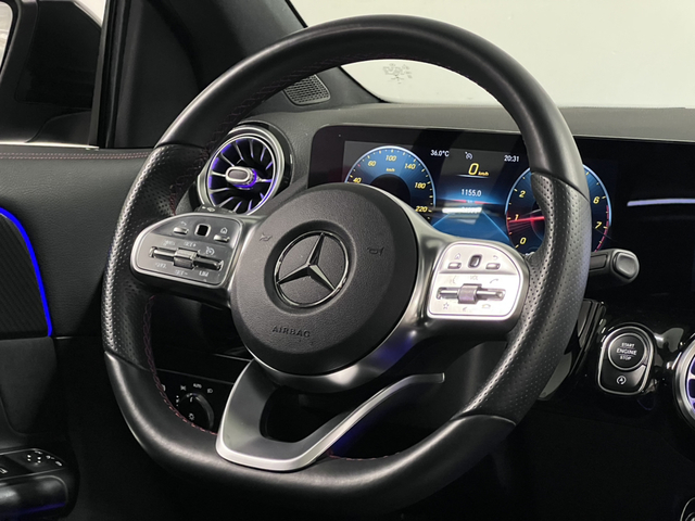 Mercedes-Benz Mercedes-Benz Classe GLA 200 163ch AMG Line 7G-DCT