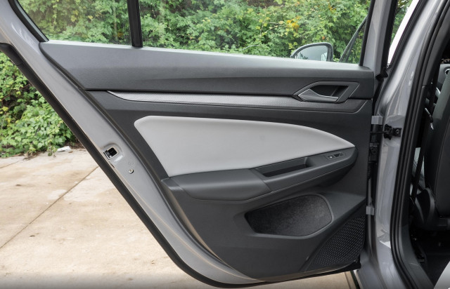 Volkswagen Volkswagen Golf VIII 8.5 R-Line 1.5 300TSI 160 7DSG