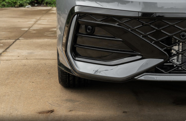 Volkswagen Volkswagen Golf VIII 8.5 R-Line 1.5 300TSI 160 7DSG