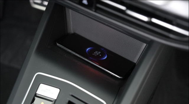 Volkswagen Volkswagen Golf VIII 8.5 R-Line 1.5 300TSI 160 7DSG