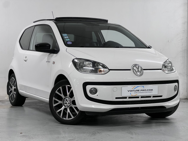 Volkswagen Volkswagen Up  1.0 75 Groove up! 3p