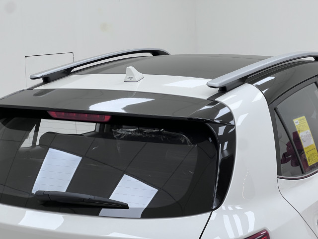 Kia KX1 DLX 1.4 100ch