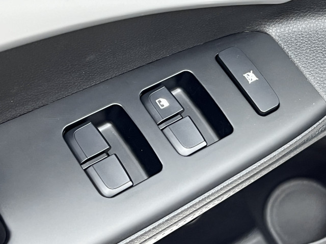 Kia KX1 DLX 1.4 100ch