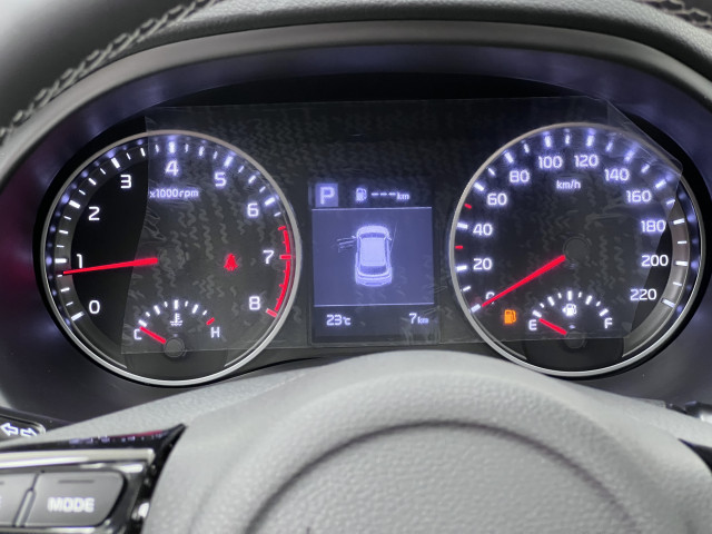 Kia KX1 DLX 1.4 100ch