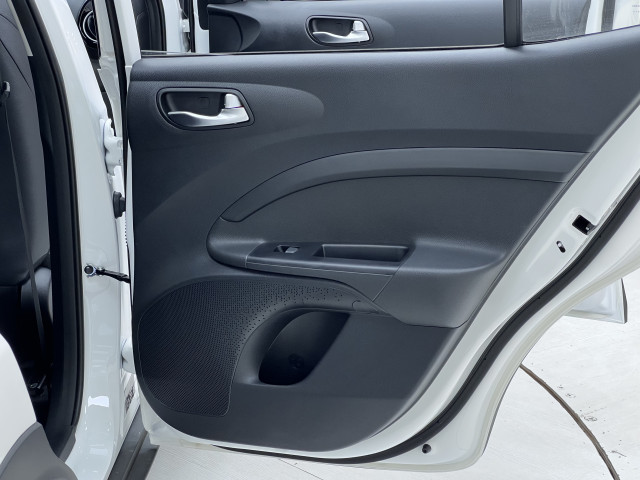 Kia KX1 DLX 1.4 100ch