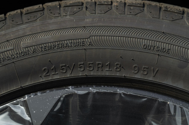 GEELY Coolray L Battle (Binyue) 1.5TD 181ch