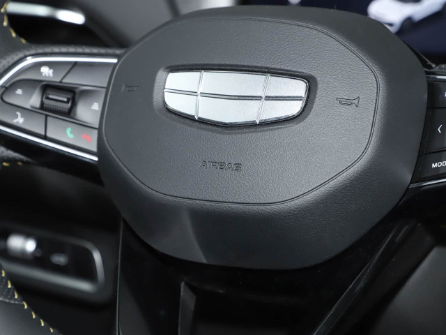 GEELY GEELY Coolray Binyue L 1.5TD 181ch DCT Starlight