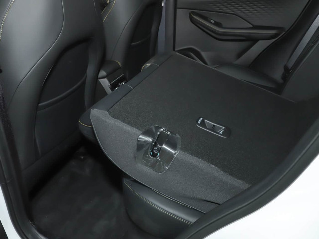 GEELY GEELY Coolray Binyue L 1.5TD 181ch DCT Starlight