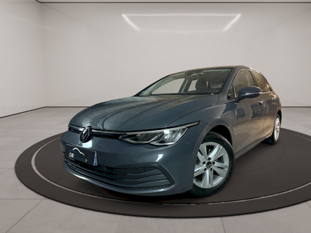 VOLKSWAGEN Volkswagen Golf 1.0 eTSI 110 Life Plus DSG7 – 2023 – 16 990 €
