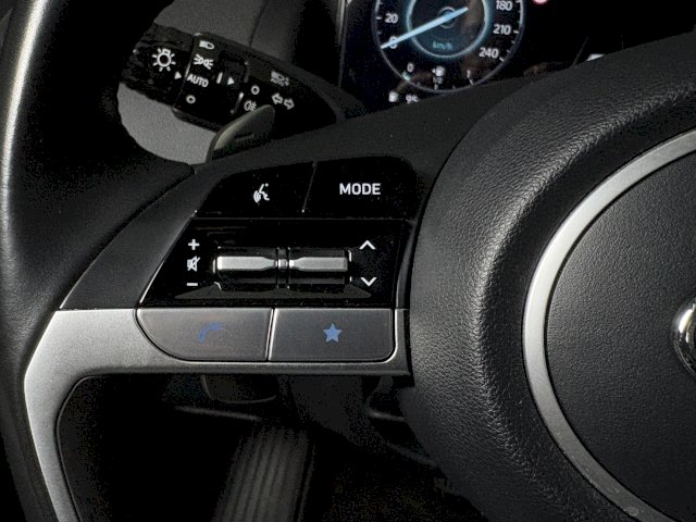 Hyundai Hyundai Tucson 1.6 T-GDi 230ch Hybrid Creative BVA6 HTRAC