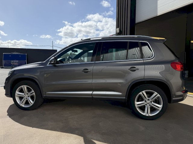 Volkswagen Volkswagen Tiguan 2.0 TDI 140 R Exclusive 4Motion