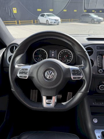 Volkswagen Volkswagen Tiguan 2.0 TDI 140 R Exclusive 4Motion
