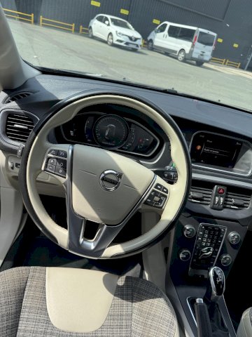 Volvo Volvo V40 T2 122ch Business Geartronic *1ère main*