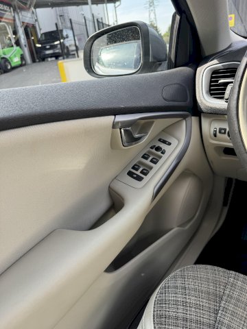 Volvo Volvo V40 T2 122ch Business Geartronic *1ère main*