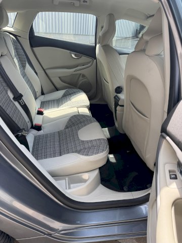 Volvo Volvo V40 T2 122ch Business Geartronic *1ère main*