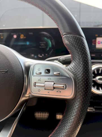 Mercedes-Benz Mercedes-Benz Classe A 200 Fascination AMG 7G-DCT