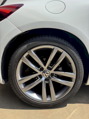 Volkswagen Volkswagen Scirocco 1.4 TSI 125 BlueMotion R Line