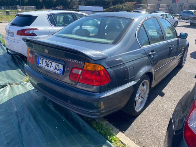 BMW BMW Série 3 IV (E46) 330d 183ch