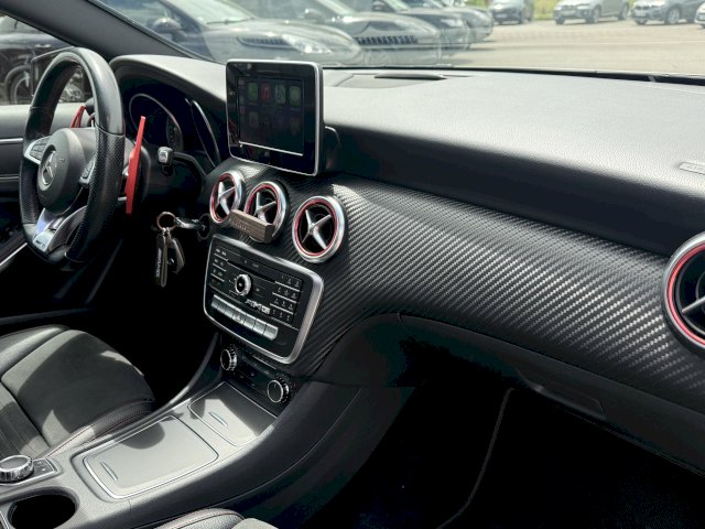 MERCEDES Mercedes-Benz Classe A III (W176) 180 d Fascination 7G-DCT
