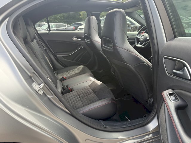 MERCEDES Mercedes-Benz Classe A III (W176) 180 d Fascination 7G-DCT