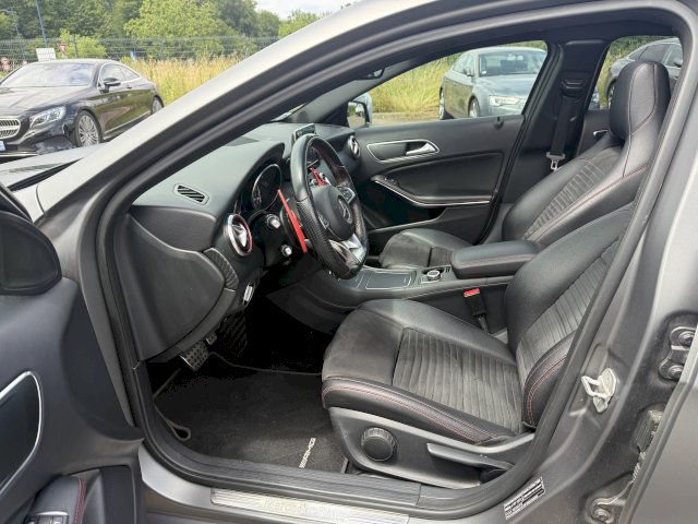 MERCEDES Mercedes-Benz Classe A III (W176) 180 d Fascination 7G-DCT