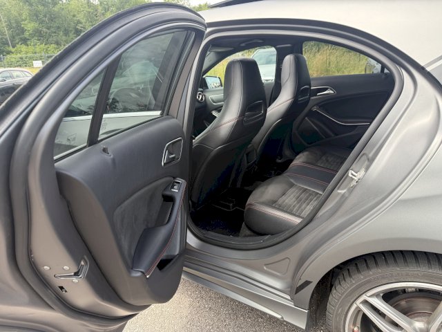 MERCEDES Mercedes-Benz Classe A III (W176) 180 d Fascination 7G-DCT