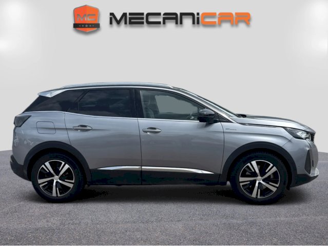 PEUGEOT 3008 II Hybrid4 300 GT Pack