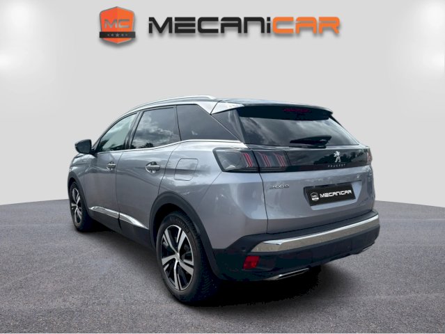 PEUGEOT 3008 II Hybrid4 300 GT Pack