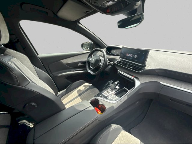 PEUGEOT 3008 II Hybrid4 300 GT Pack