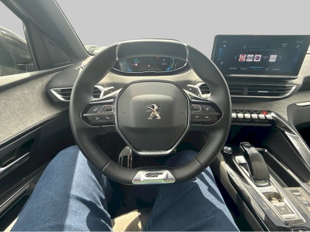 PEUGEOT 3008 II Hybrid4 300 GT Pack