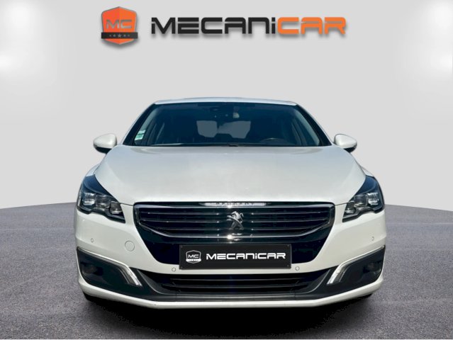 PEUGEOT 508 2.0 hdi 180ch Féline EAT6 / Carnet Complet