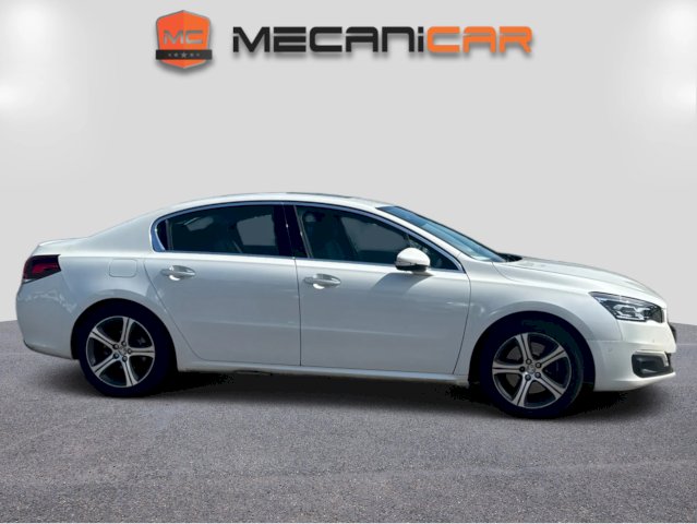 PEUGEOT 508 2.0 hdi 180ch Féline EAT6 / Carnet Complet