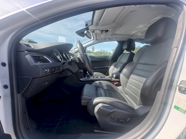 PEUGEOT 508 2.0 hdi 180ch Féline EAT6 / Carnet Complet