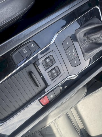 PEUGEOT 508 2.0 hdi 180ch Féline EAT6 / Carnet Complet