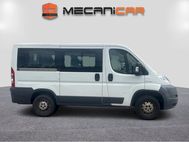 PEUGEOT Peugeot Boxer  2.2 HDi 100 Combi Cft 9 Places