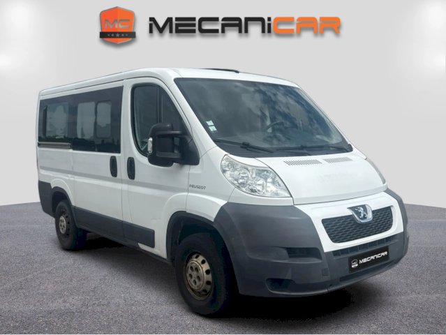 PEUGEOT Peugeot Boxer 2.2 HDi 100 Combi Cft 9 Places