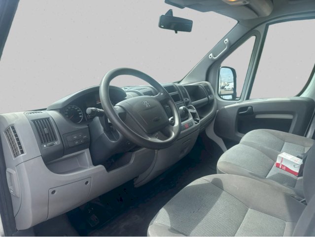 PEUGEOT Peugeot Boxer  2.2 HDi 100 Combi Cft 9 Places