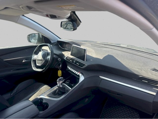 PEUGEOT Peugeot 3008 BlueHDi 130ch Crossway