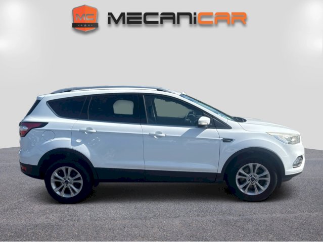 FORD Ford Kuga II 2.0 TDCi 150ch Stop&Start Titanium 4x2