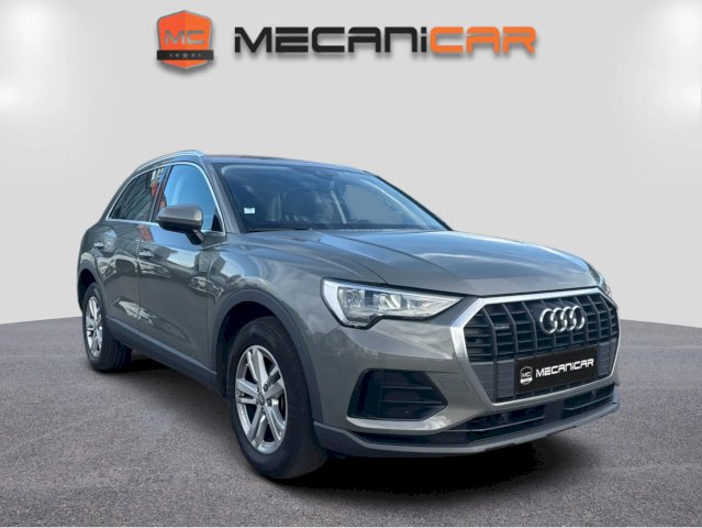 AUDI Audi Q3 35 TDI 150ch Design quattro / 1ere Main suivi Complet