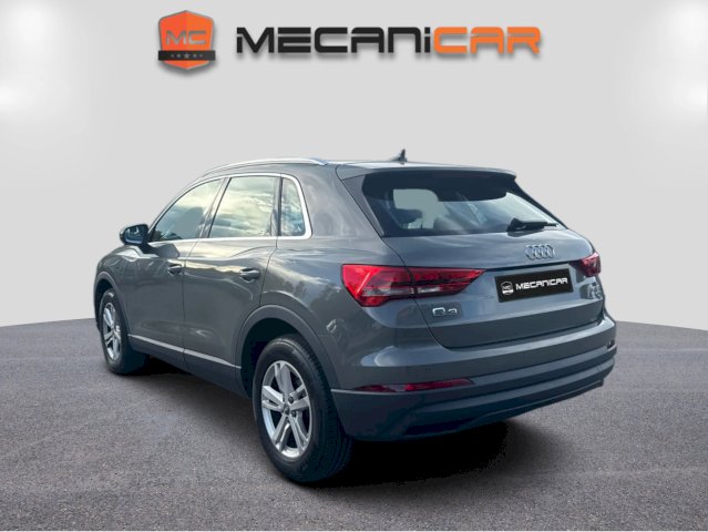 AUDI Audi Q3 35 TDI 150ch Design quattro / 1ere Main suivi Complet