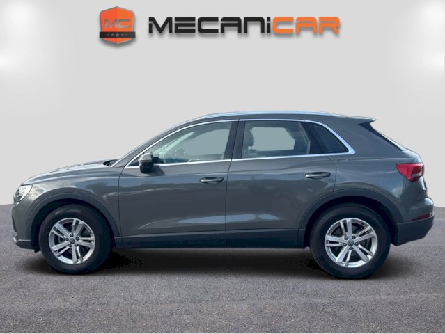 AUDI Audi Q3 35 TDI 150ch Design quattro / 1ere Main suivi Complet