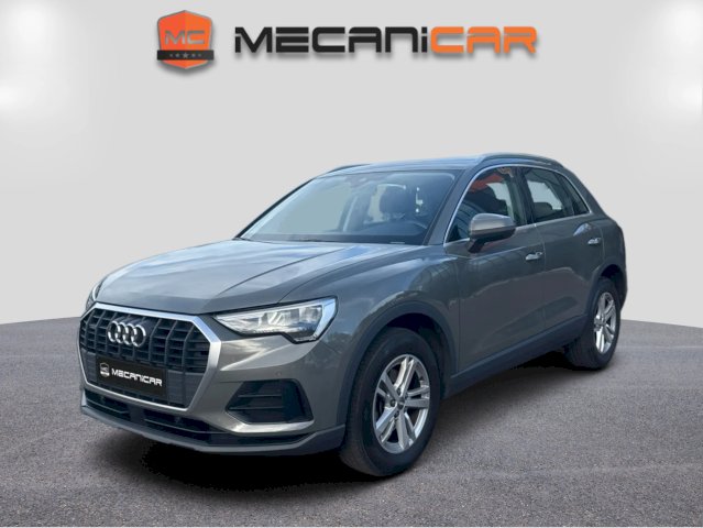AUDI Audi Q3 35 TDI 150ch Design quattro / 1ere Main suivi Complet