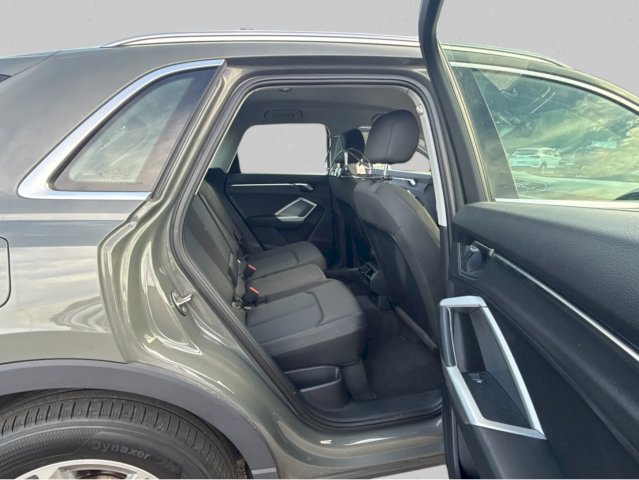AUDI Audi Q3 35 TDI 150ch Design quattro / 1ere Main suivi Complet
