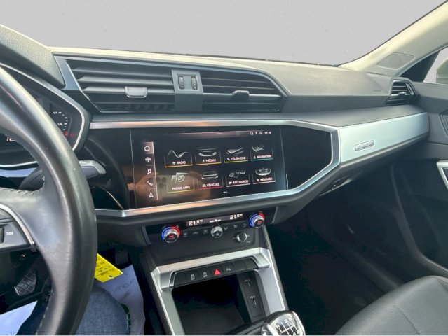 AUDI Audi Q3 35 TDI 150ch Design quattro / 1ere Main suivi Complet