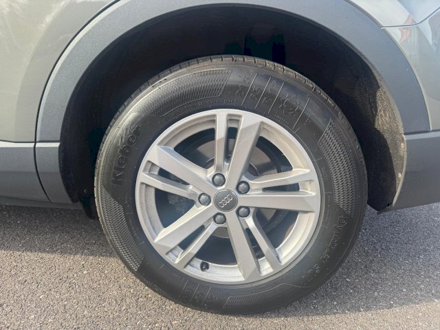 AUDI Audi Q3 35 TDI 150ch Design quattro / 1ere Main suivi Complet