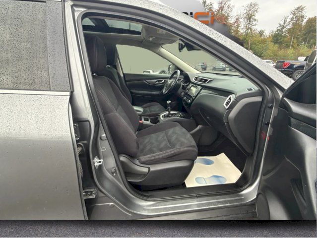 NISSAN Nissan X-Trail III 1.6 dCi 130ch Connect Edition Xtronic 7 places