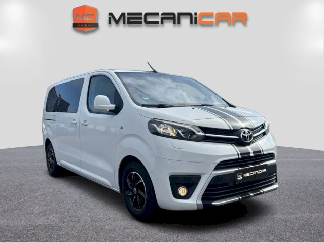 Toyota Toyota Proace 1.5 D4D 120 CH Dynamic 9 Places